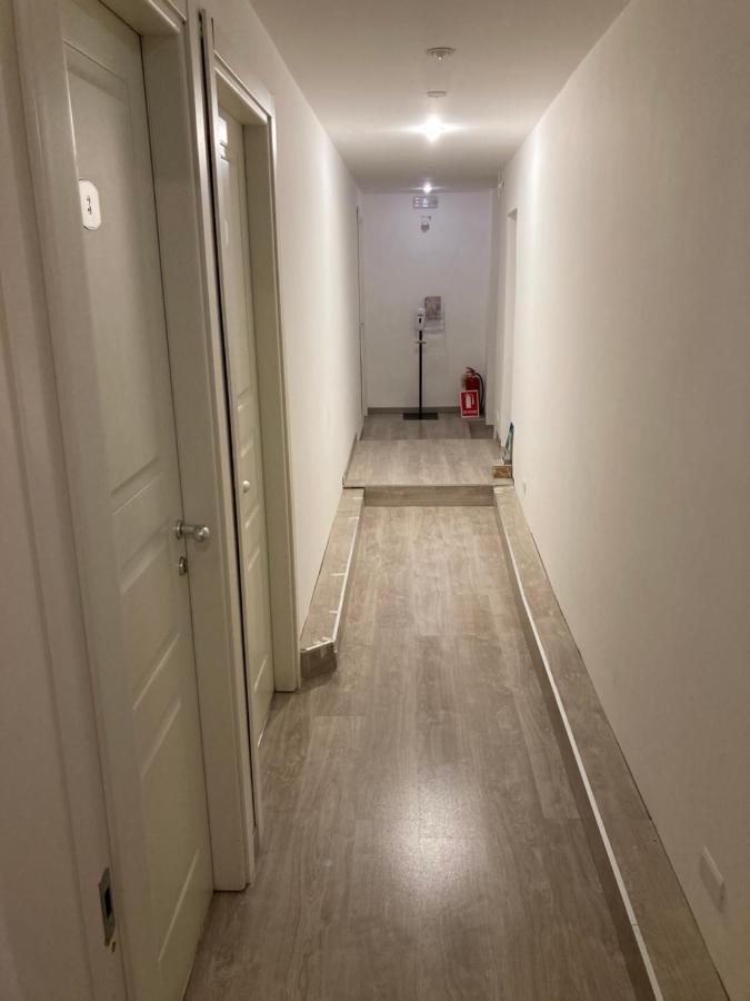 רומא Elle Cavour Guest House מראה חיצוני תמונה