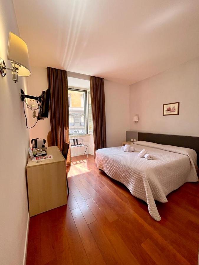 רומא Elle Cavour Guest House מראה חיצוני תמונה