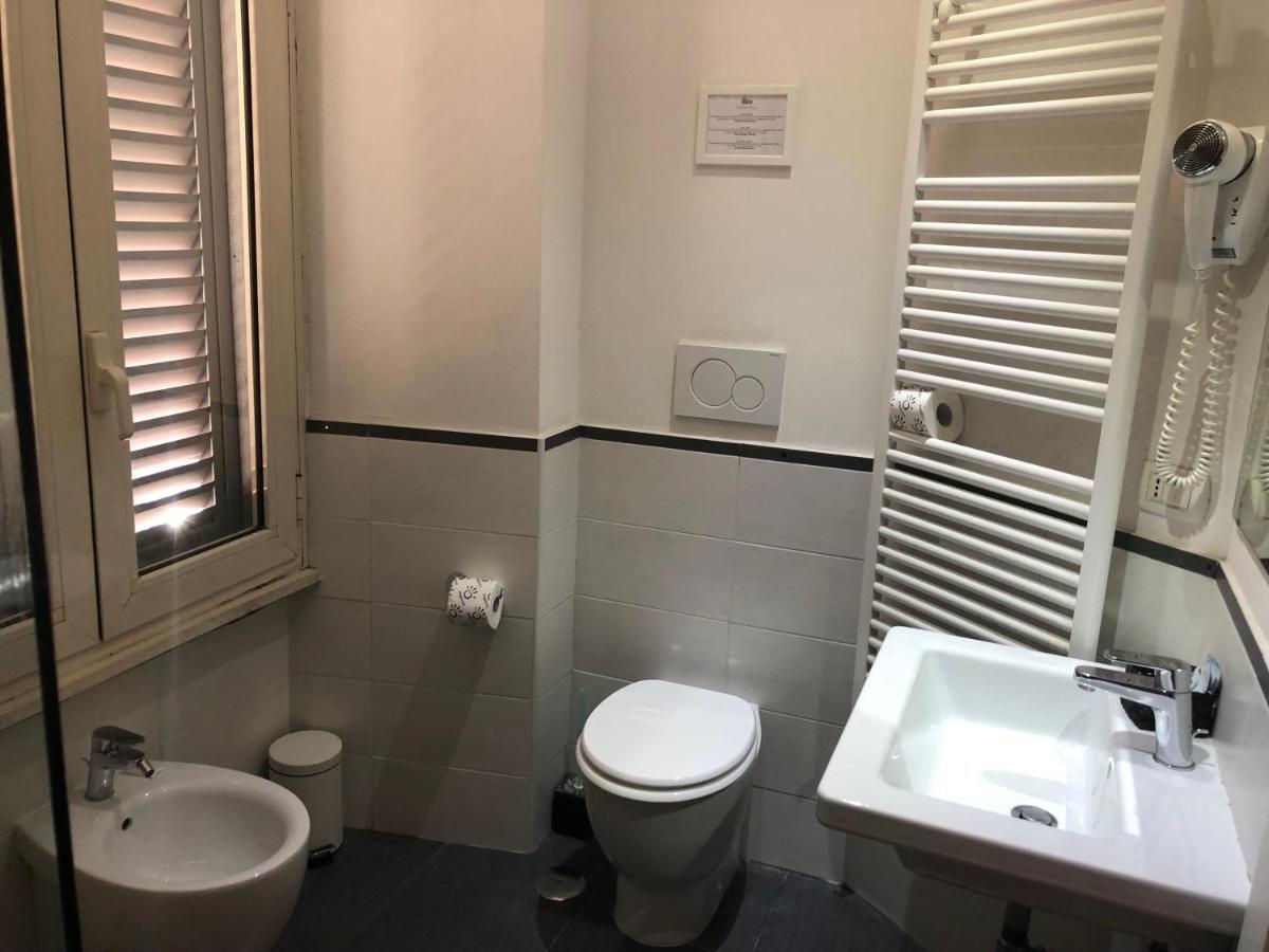 רומא Elle Cavour Guest House מראה חיצוני תמונה