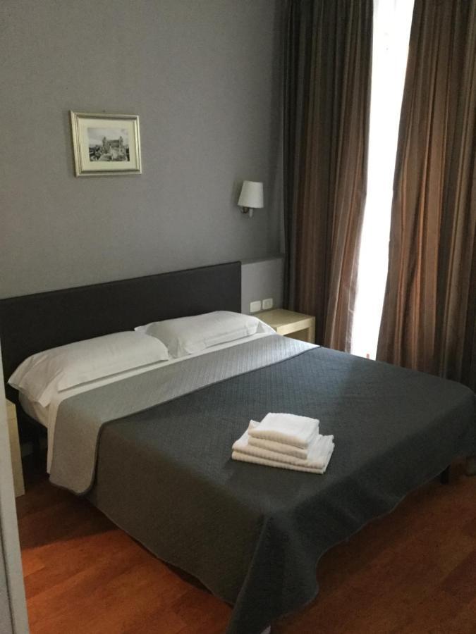 רומא Elle Cavour Guest House מראה חיצוני תמונה